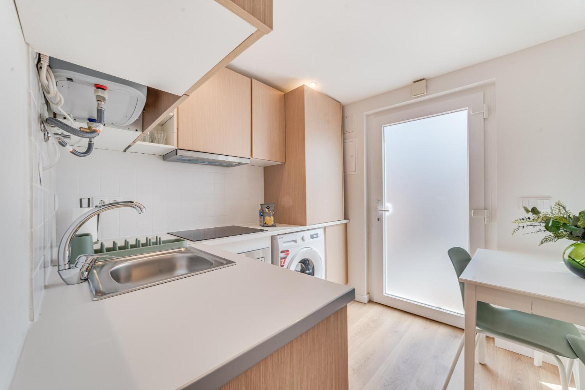 Campolide Charm Apartments II Lisbon Luaran gambar